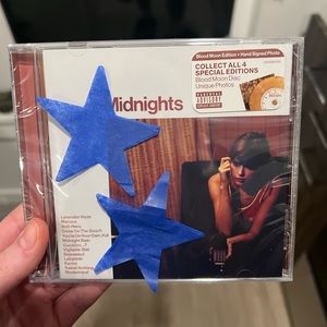UNOPENED Taylor Swift Midnights Blood Moon Edition CD w/ hand signed photograph